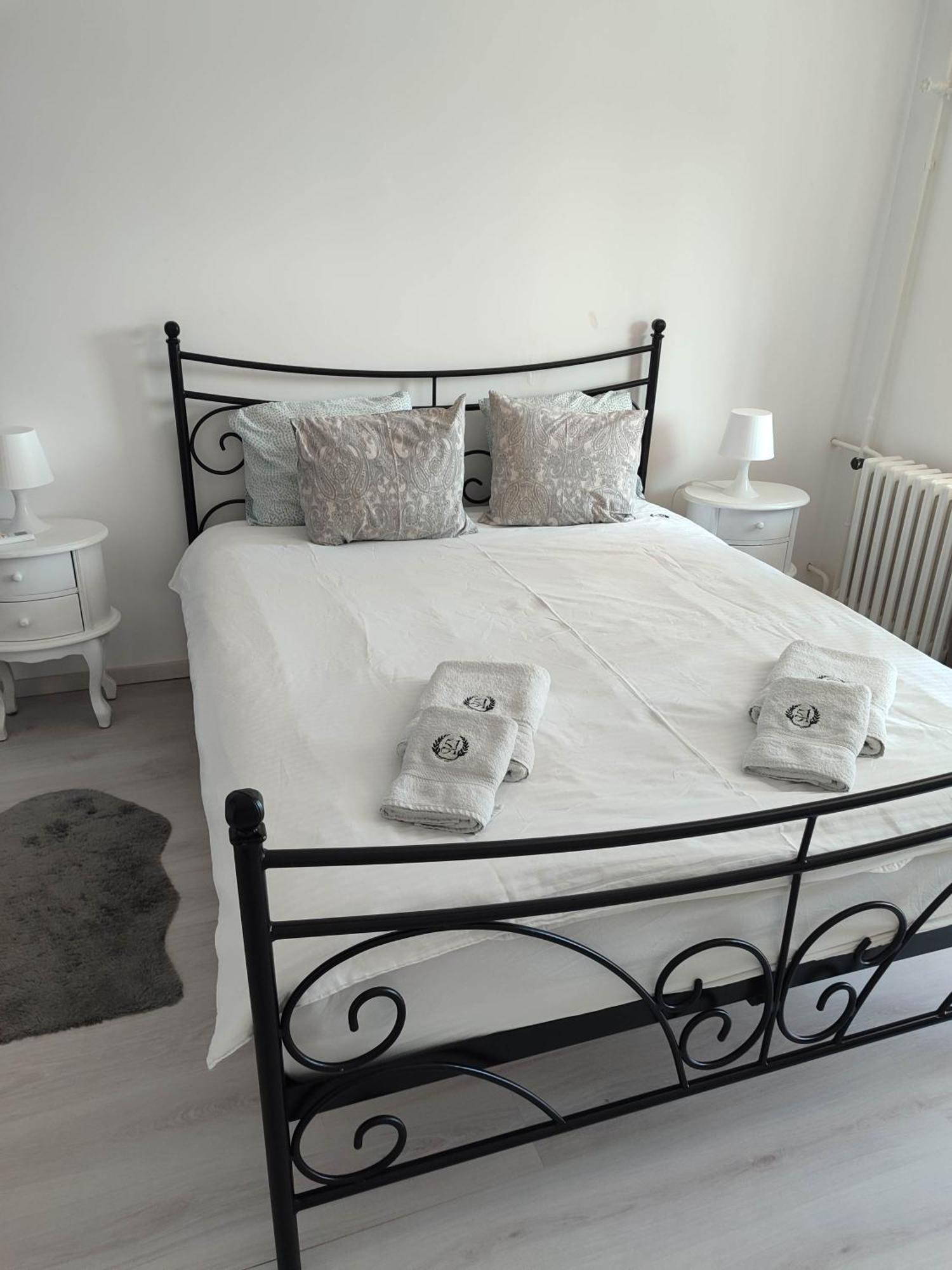 Apartment 51 - Bright, Spacious, Lux 1 Bedroom In The City Center - Stari Grad Белград Екстериор снимка